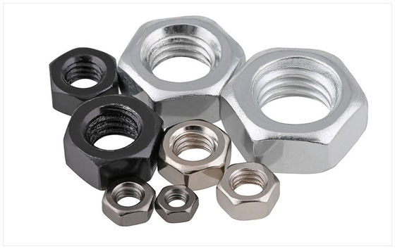 Boulons hexagonaux et écrous m32 DIN933 Boulons hexagonaux en acier inoxydable pour la couleur de la nature