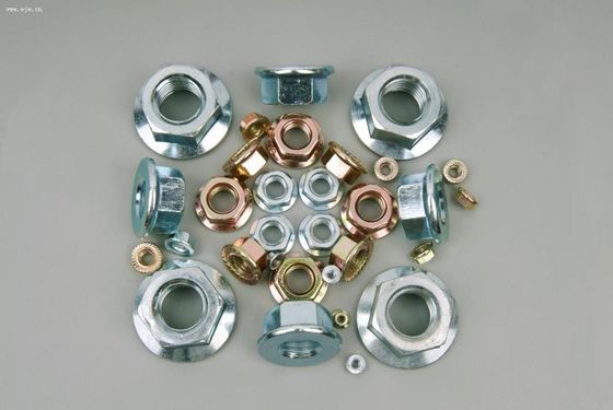 Noix de flange hexagonale galvanisée en acier au carbone pour l'industrie lourde selon la norme DIN