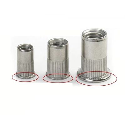 Nuts de rivets en acier au carbone certifiés ISO9001 2015 M4/5/6/8/10/12 avec tête contre-enfoncée