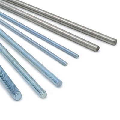 Grade 4.8 Barre à filetage en acier au carbone galvanisé Gi Stud pour applications industrielles