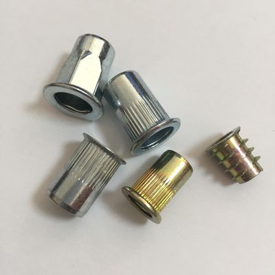 M6 en acier au carbone au zinc jaune, tête ronde plate, demi-hexagonale, écrousse pour l'intérieur et l'extérieur