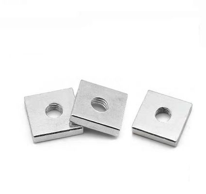 Zinc blanc M5-M72 DIN 562 carré écrousse mince pour une connexion en acier inoxydable au carbone fort