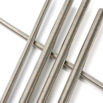 Machine de fabrication de tiges de fil pour support personnalisé