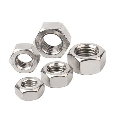 Noix hexagonale en acier au carbone M6 M8 M10 DIN934 pour les projets de construction de bâtiments
