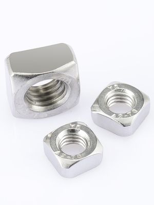 Métrique M3-M12 304 en acier inoxydable Noix de soudage à quatre coins DIN928 Fermeture de soudage à pas de haute résistance